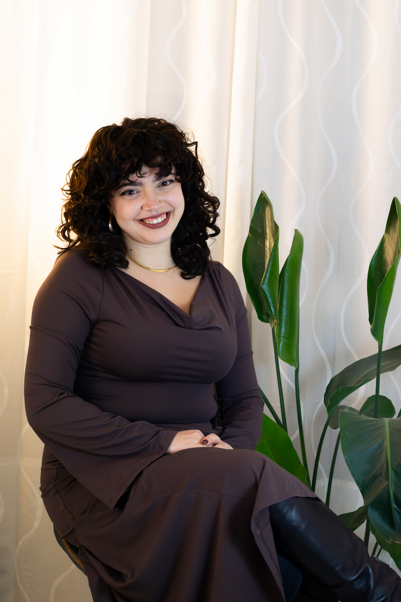 Eira Huerta, psicóloga en terapia online experta en neurodivergencias, trauma, lgtbi y tca